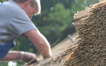 professional Farnborough Park thatchers